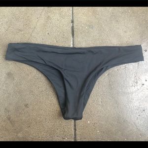 L*Space solid seamless “Pixie” bottom
